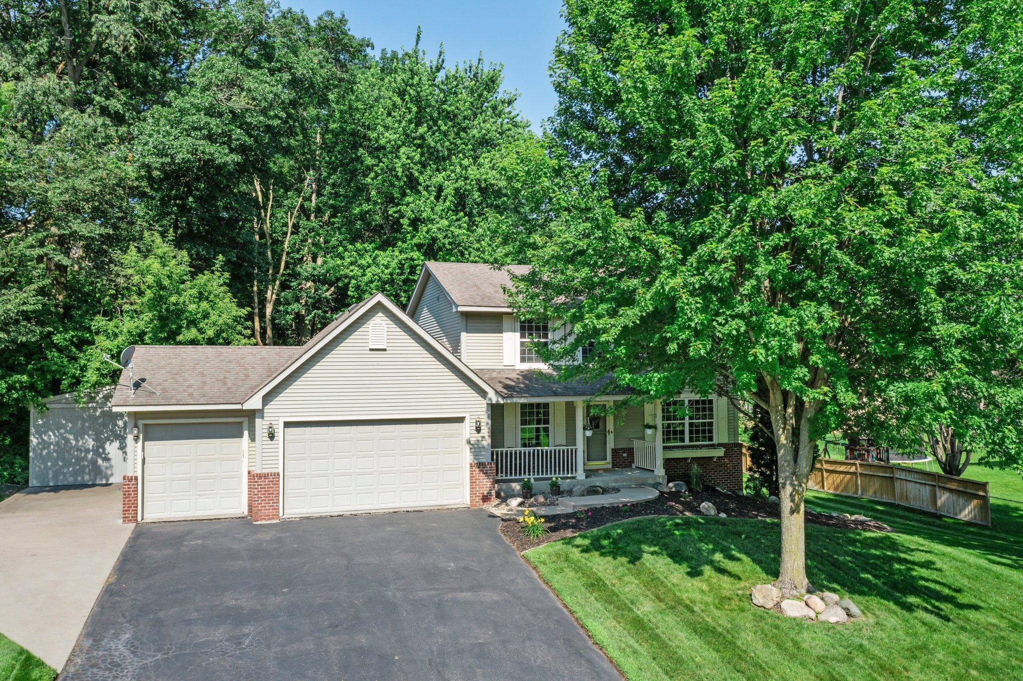 26610 Oakridge Way Property Photo 1