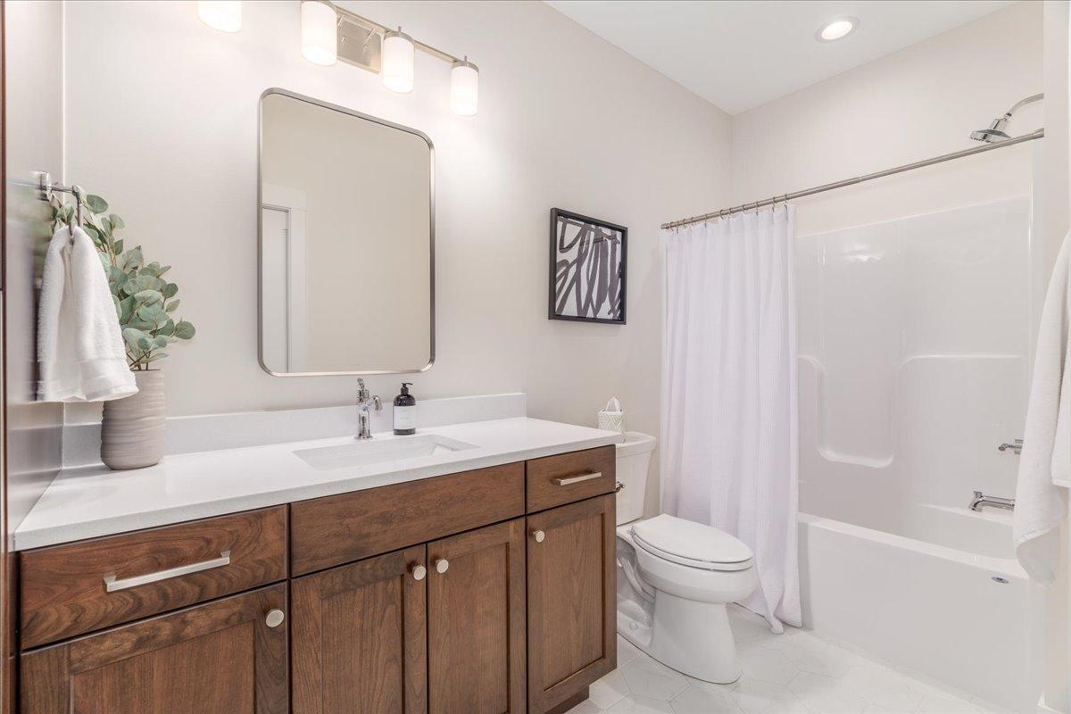 2356 Sydney Lane Property Photo 13