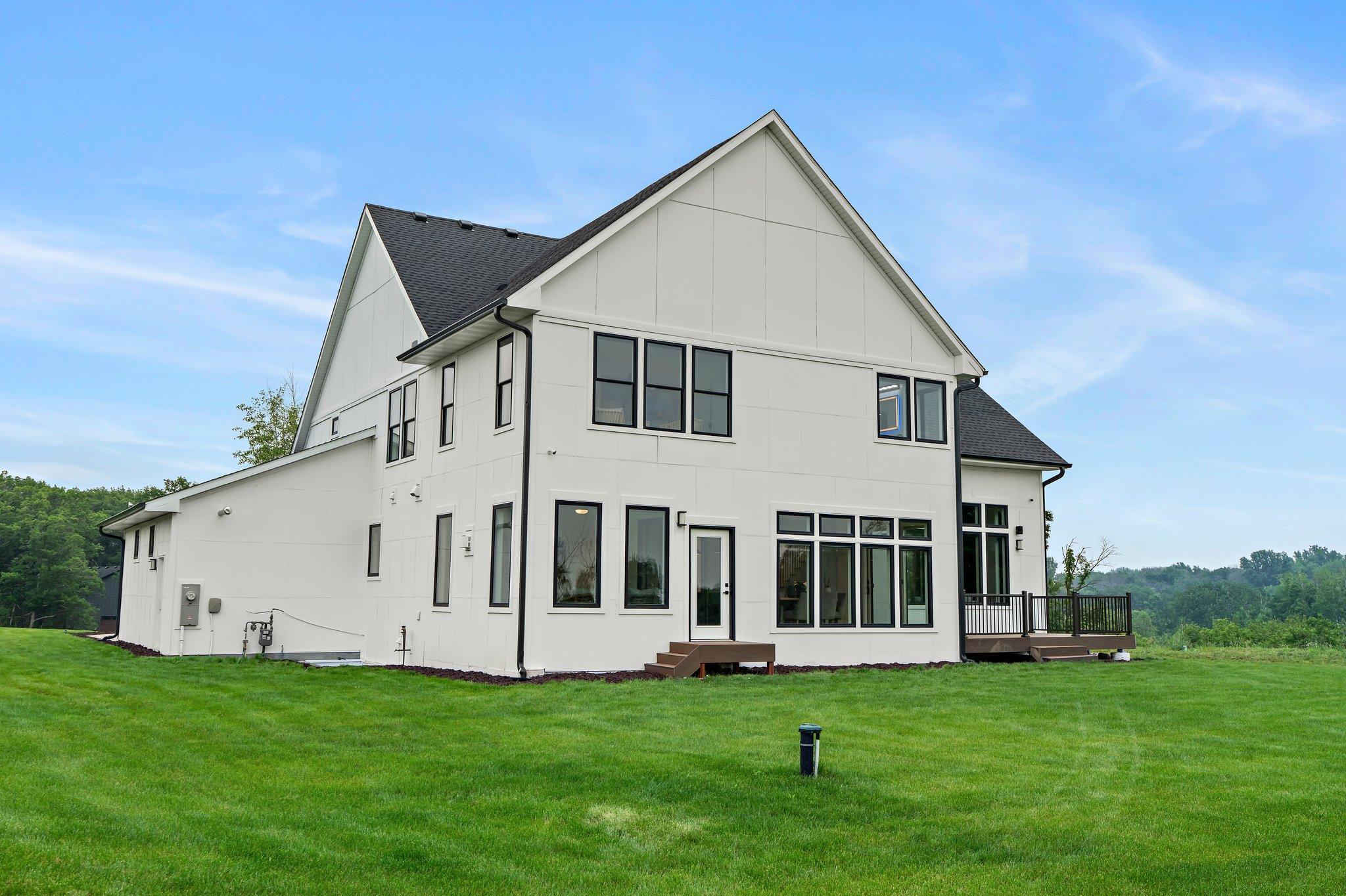 9743 Frontier Lane Property Photo 45