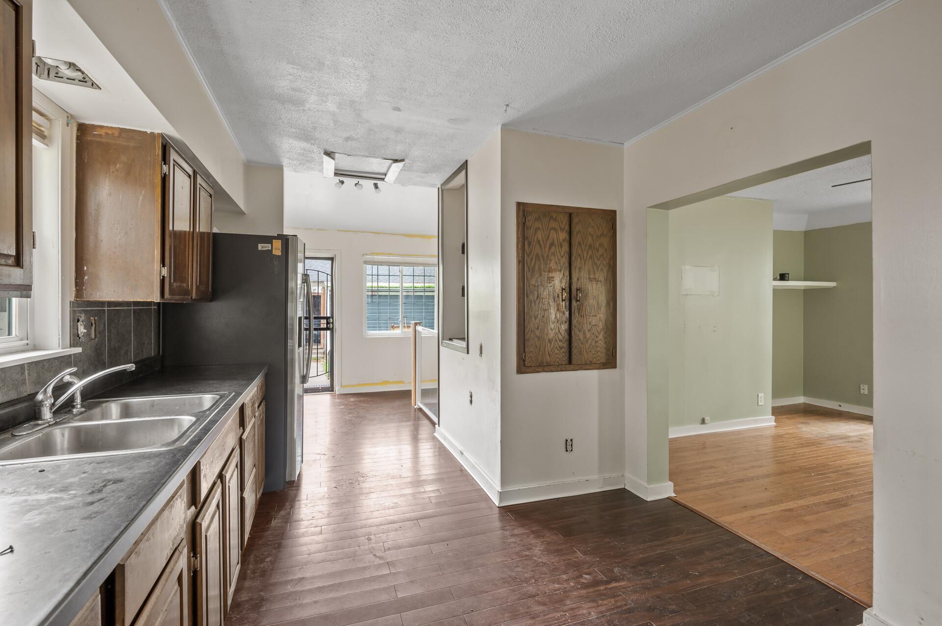 4229 5th Street Property Photo 16