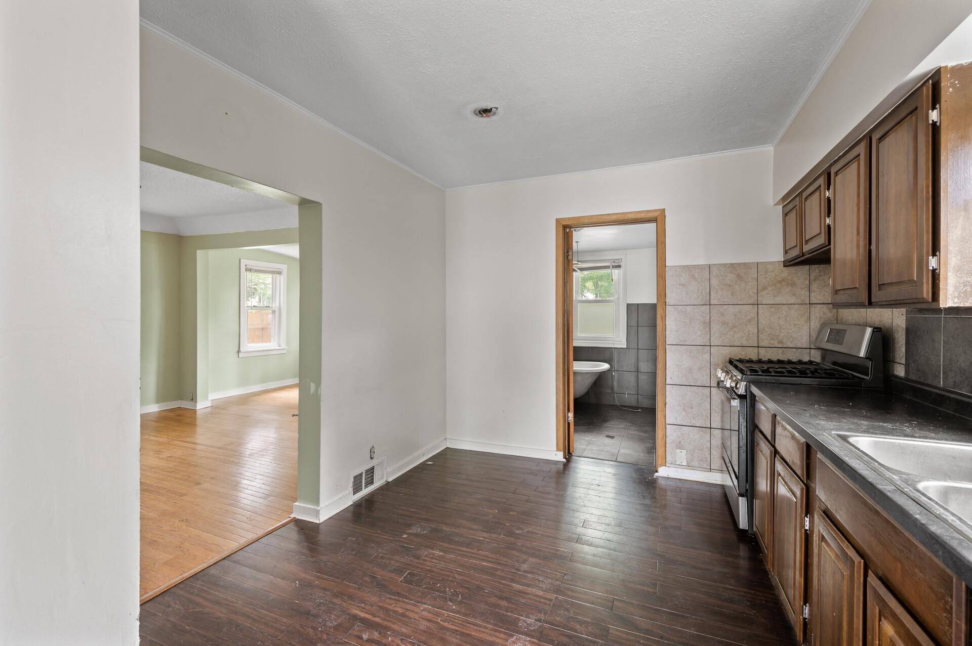 4229 5th Street Property Photo 20