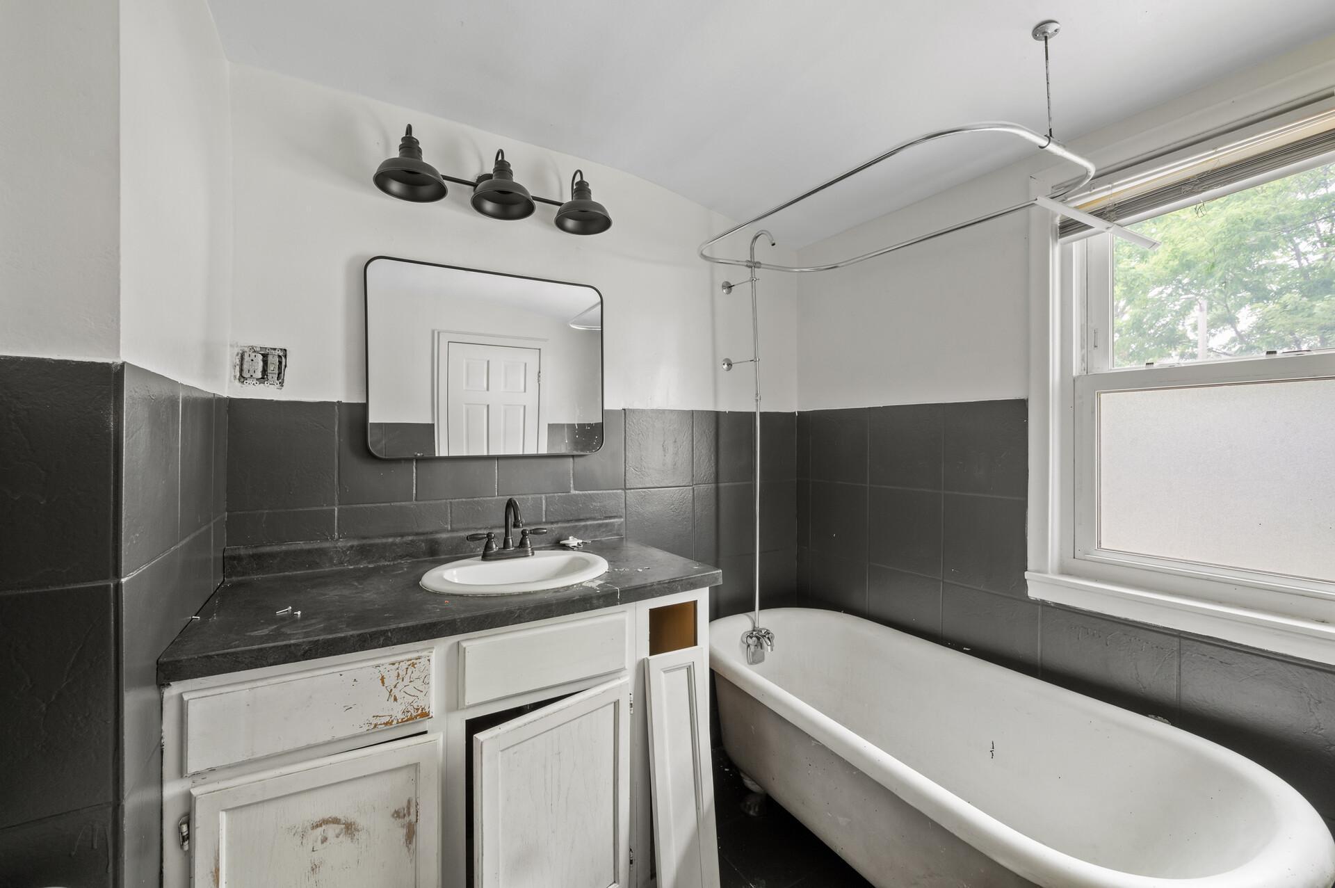 4229 5th Street Property Photo 24