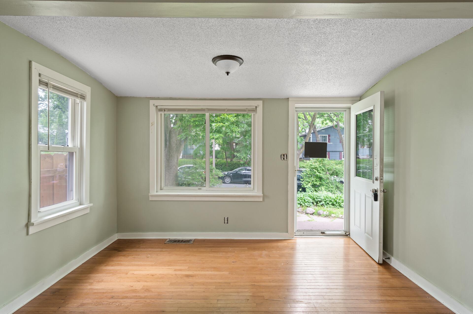 4229 5th Street Property Photo 25