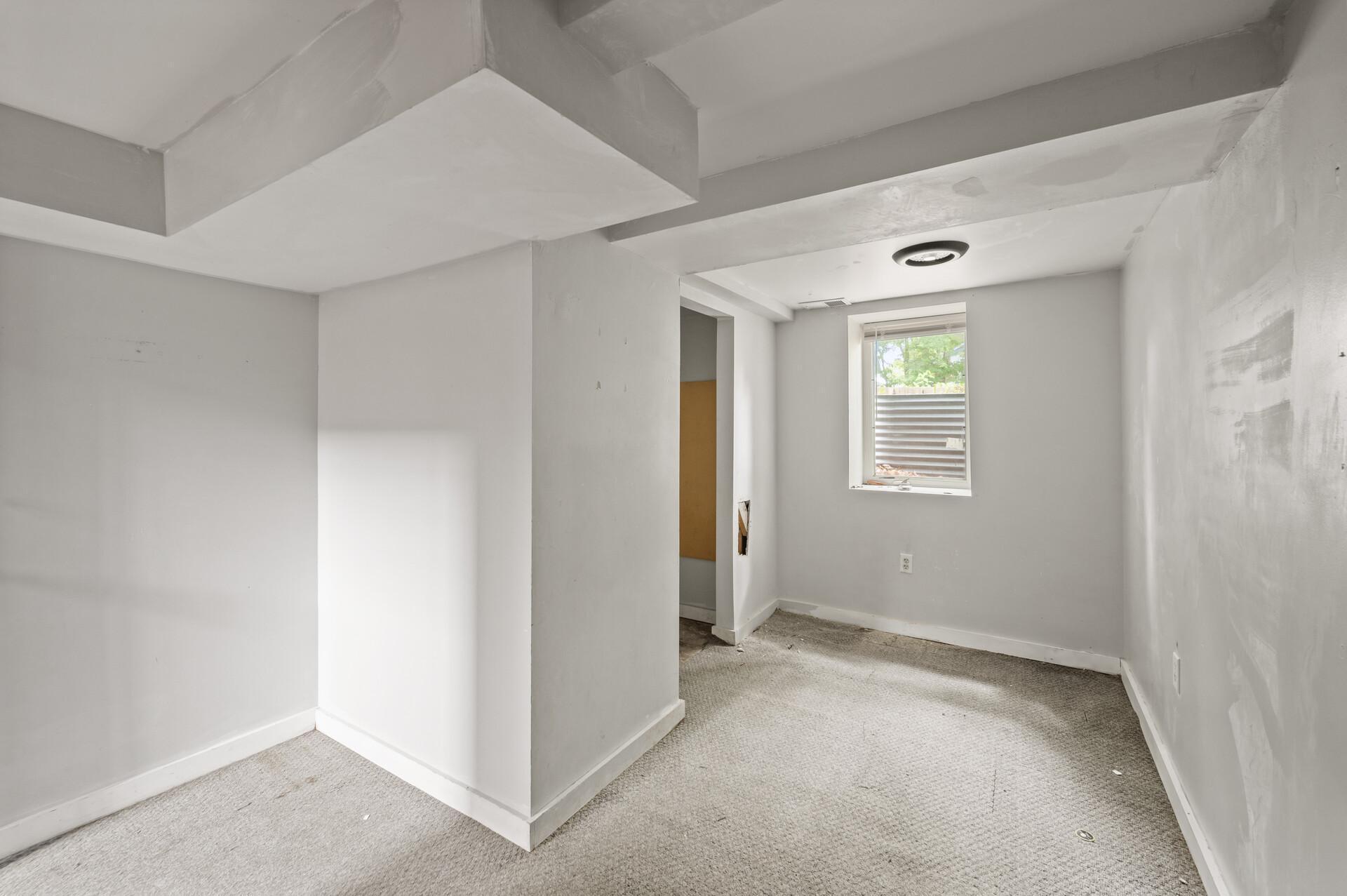 4229 5th Street Property Photo 26