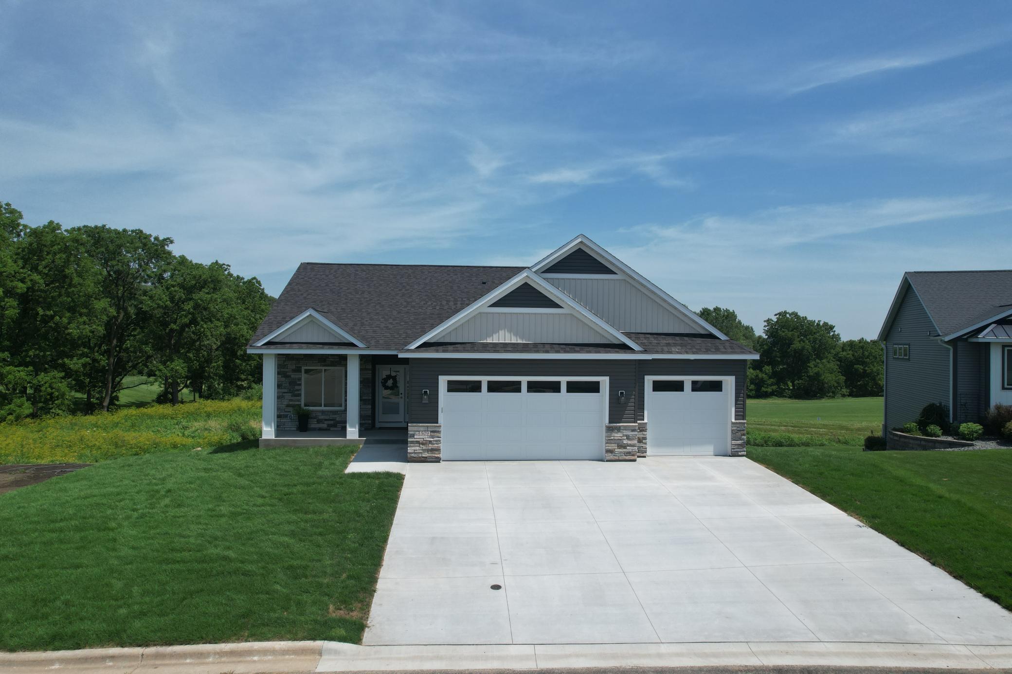 509 Golfview Avenue Property Photo 1