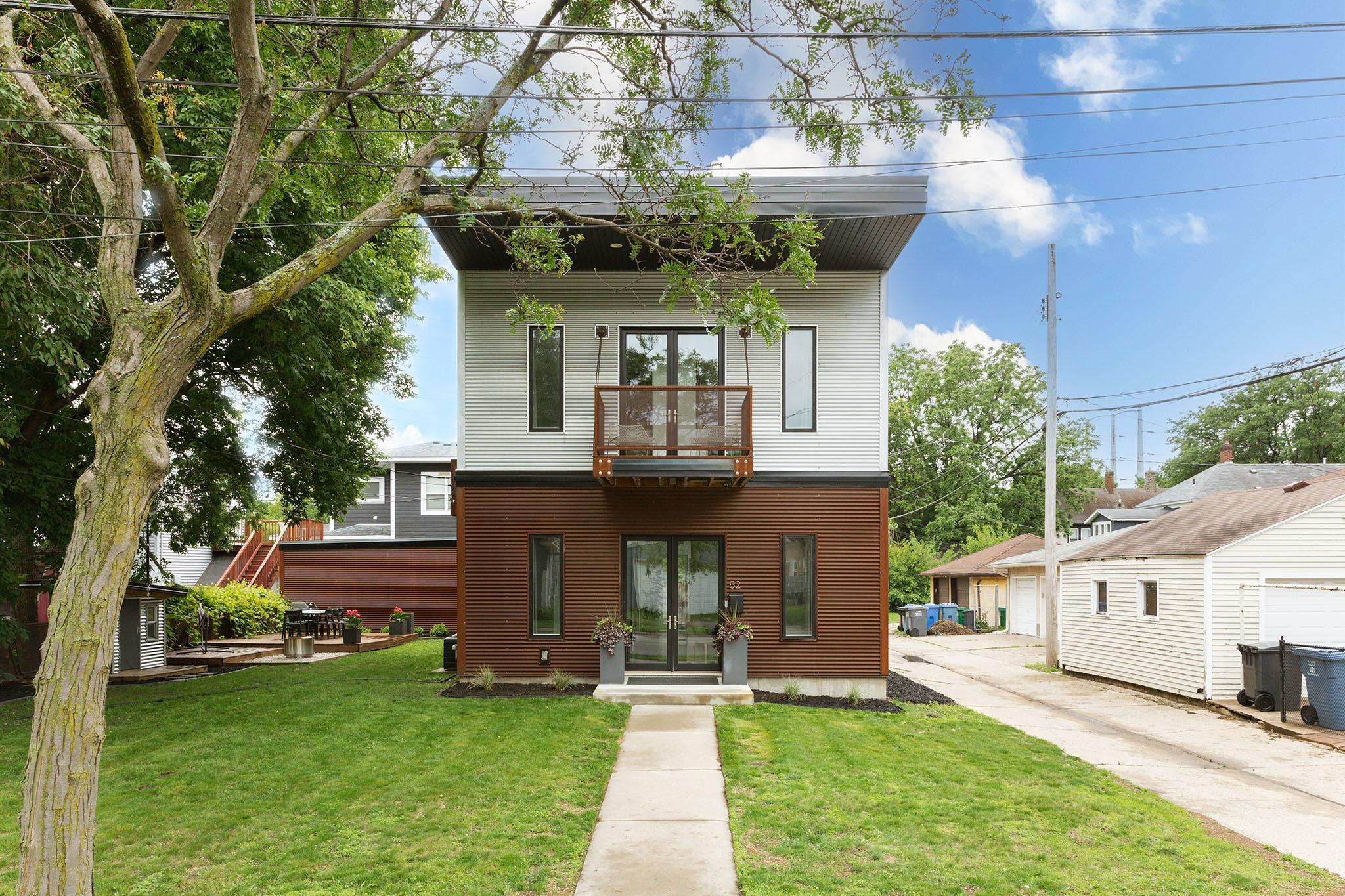 52 18th Avenue Property Photo 1