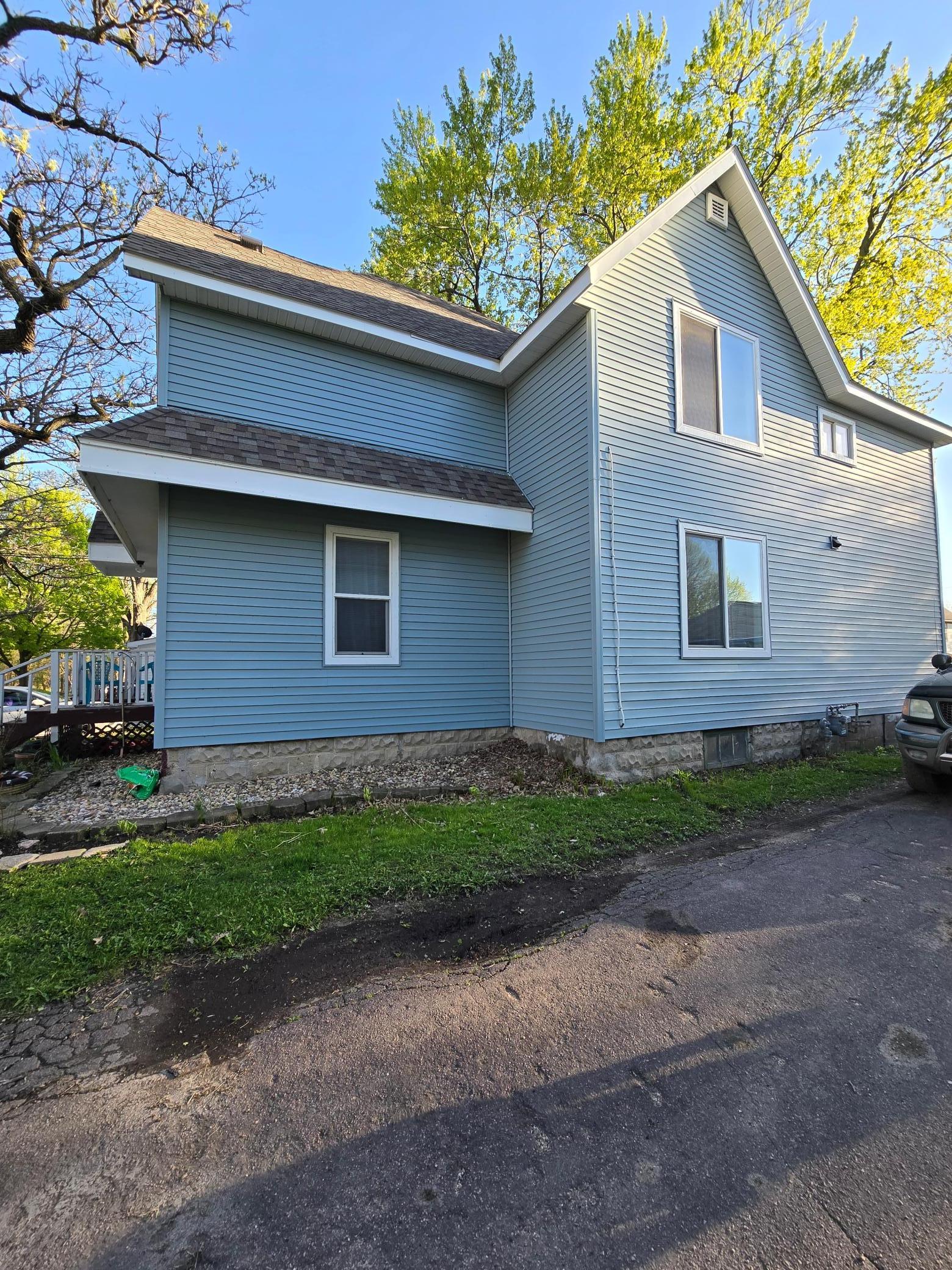 922 Jefferson Avenue Property Photo 1