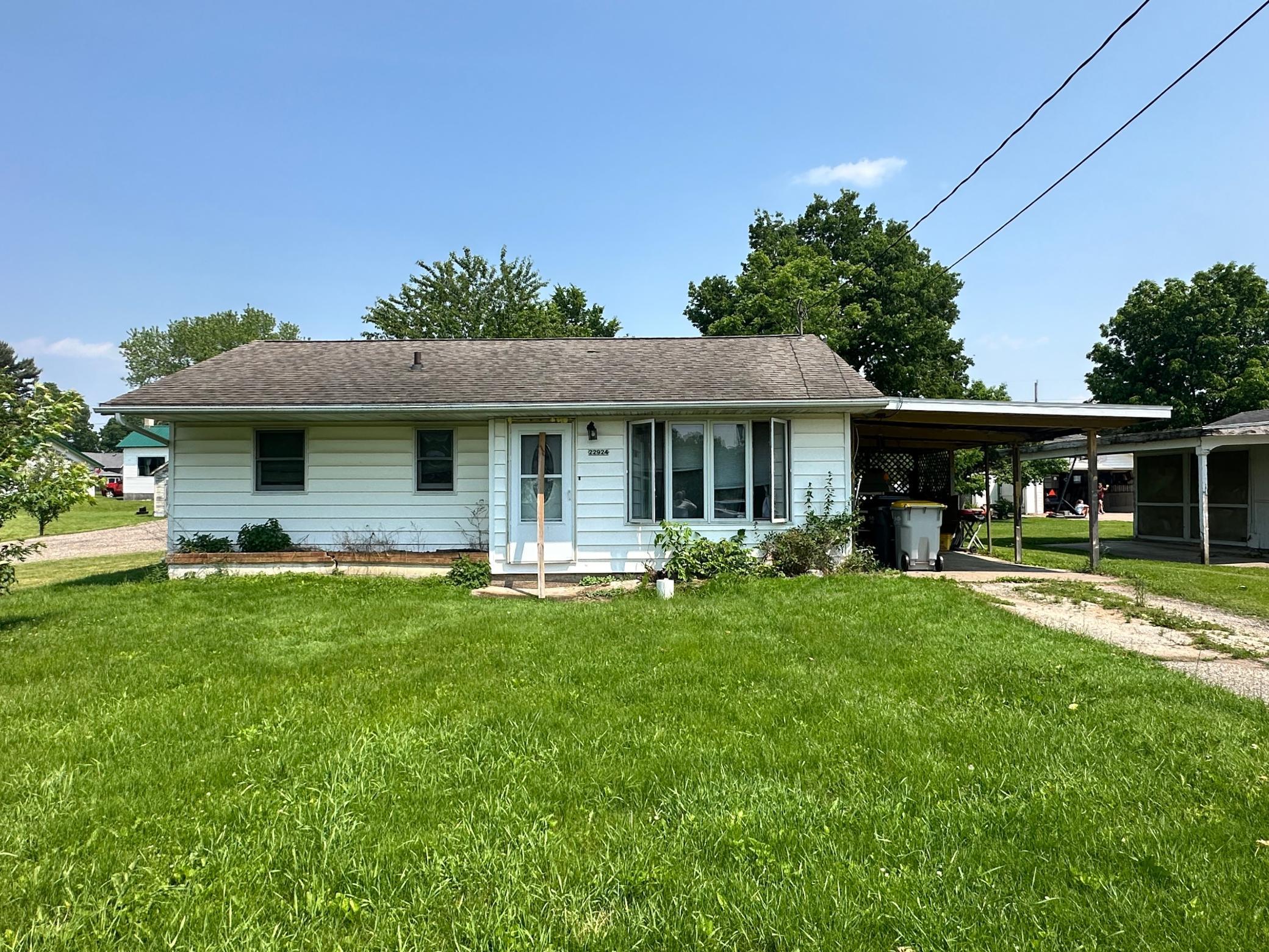 22924 Market Street Property Photo 1