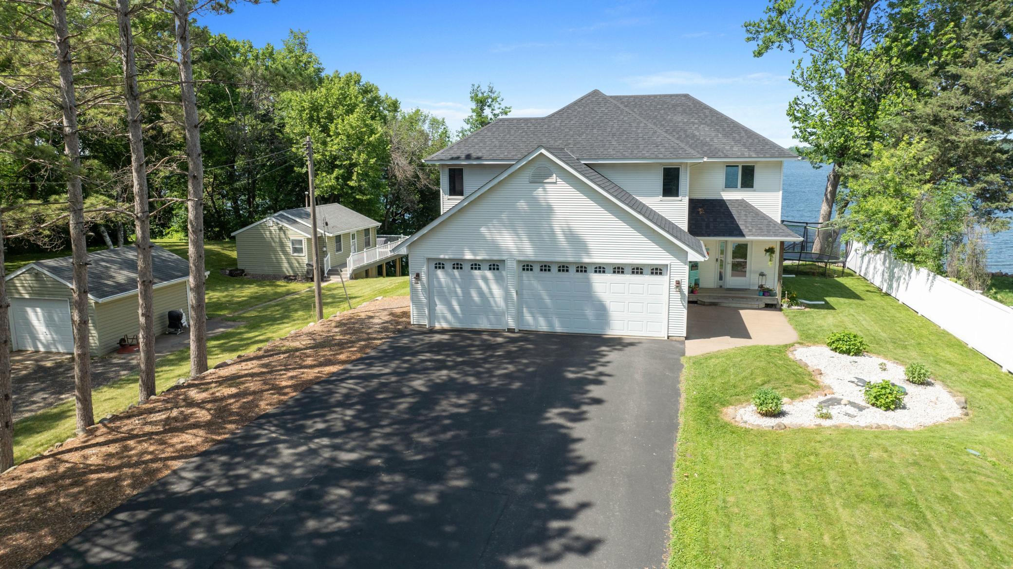 10460 Kismet Isle Property Photo 4