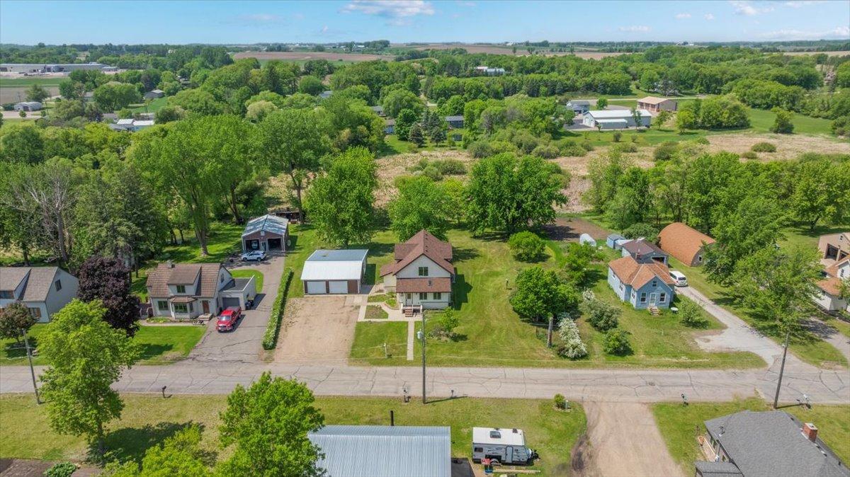 741 Riverside Road Property Photo 3