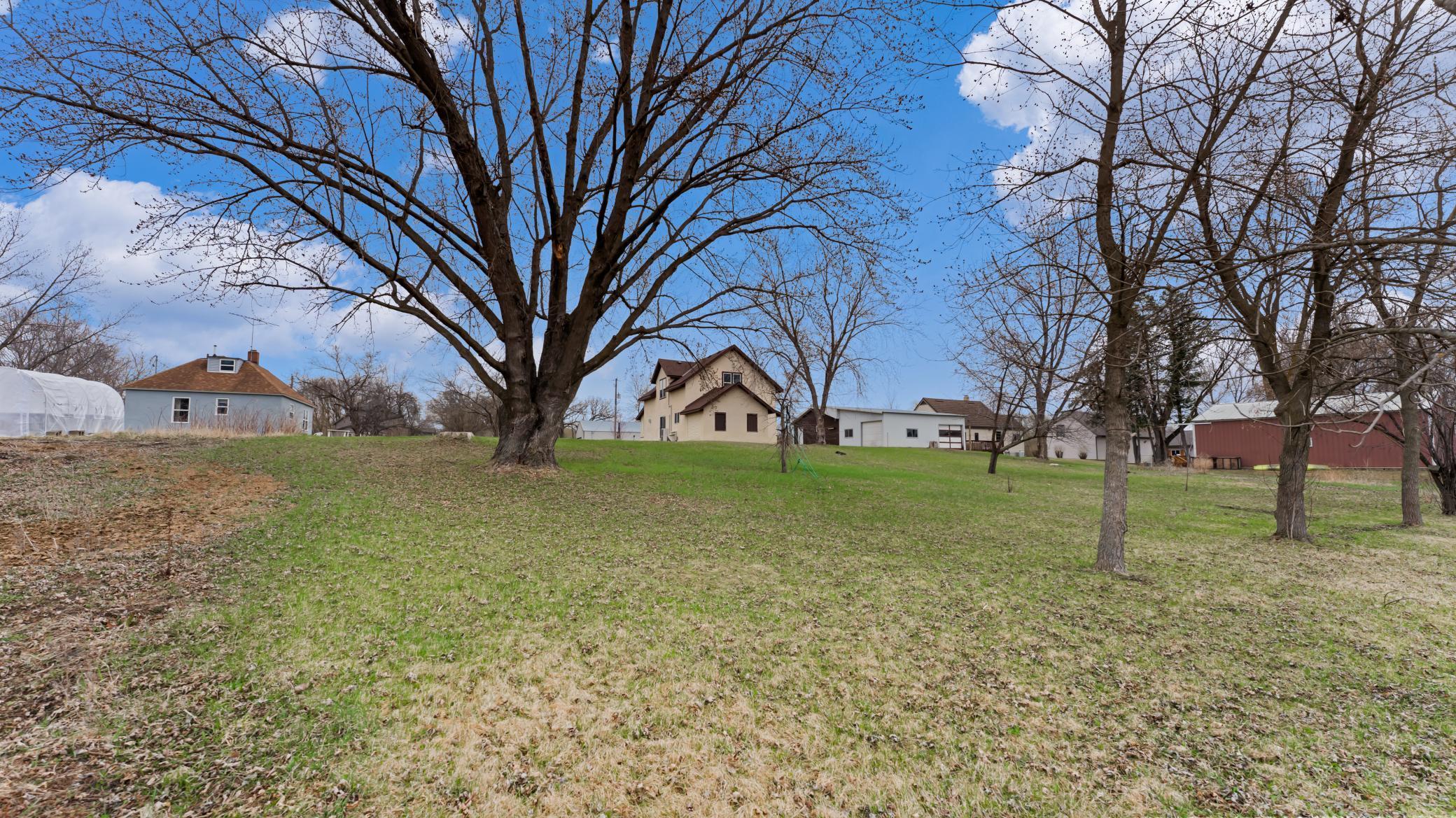741 Riverside Road Property Photo 4
