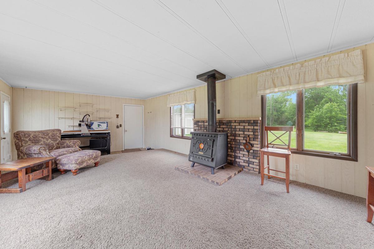 18221 Roberds Lake Boulevard Property Photo 11