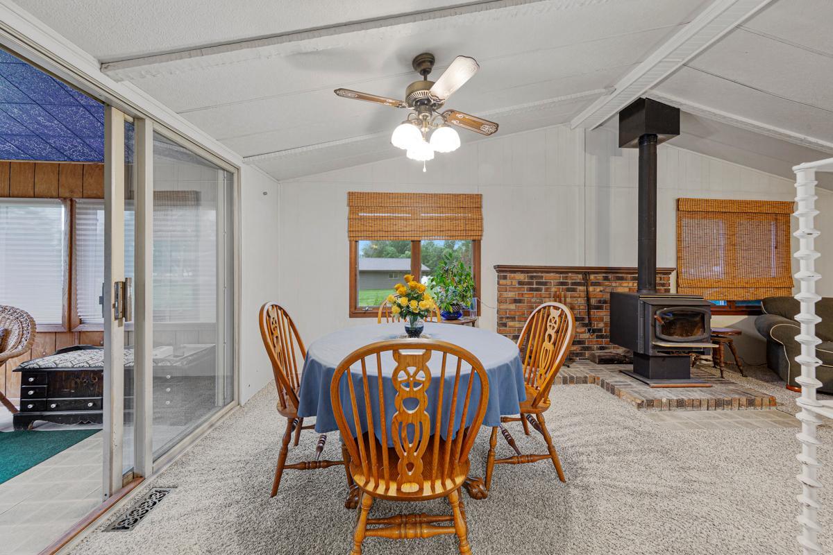 18221 Roberds Lake Boulevard Property Photo 18
