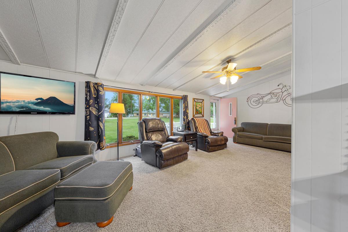 18221 Roberds Lake Boulevard Property Photo 21