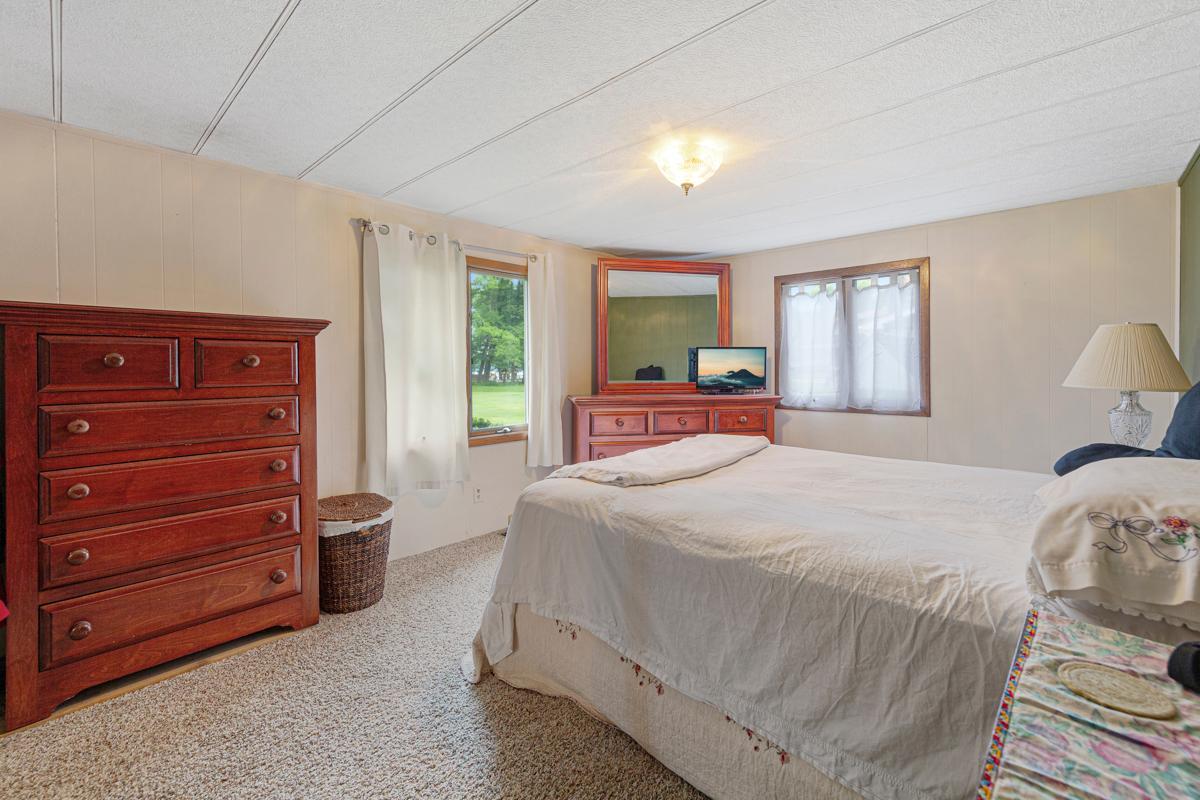 18221 Roberds Lake Boulevard Property Photo 25
