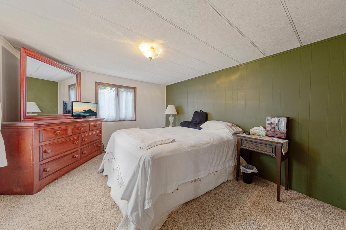 18221 Roberds Lake Boulevard Property Photo 26