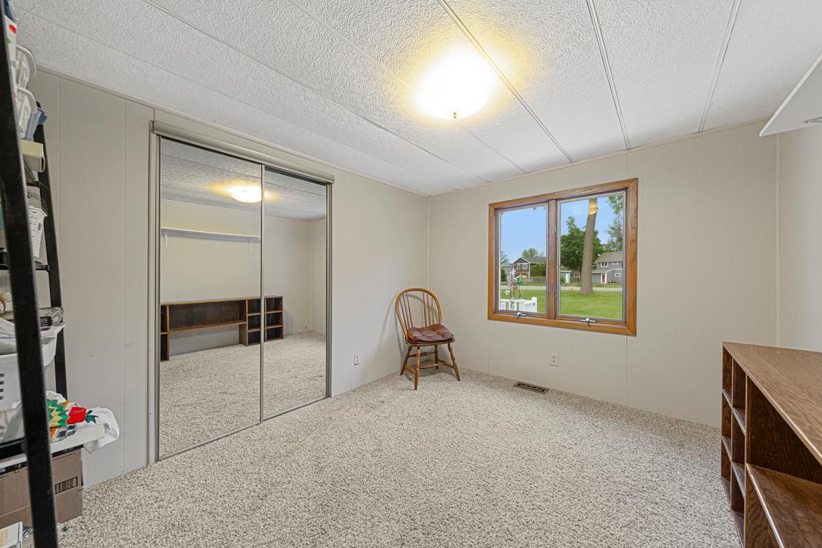 18221 Roberds Lake Boulevard Property Photo 27