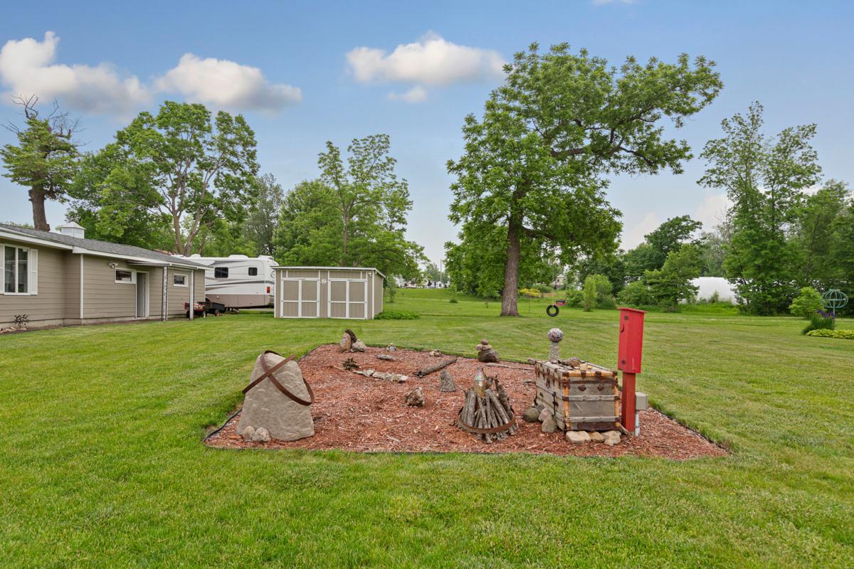 18221 Roberds Lake Boulevard Property Photo 40