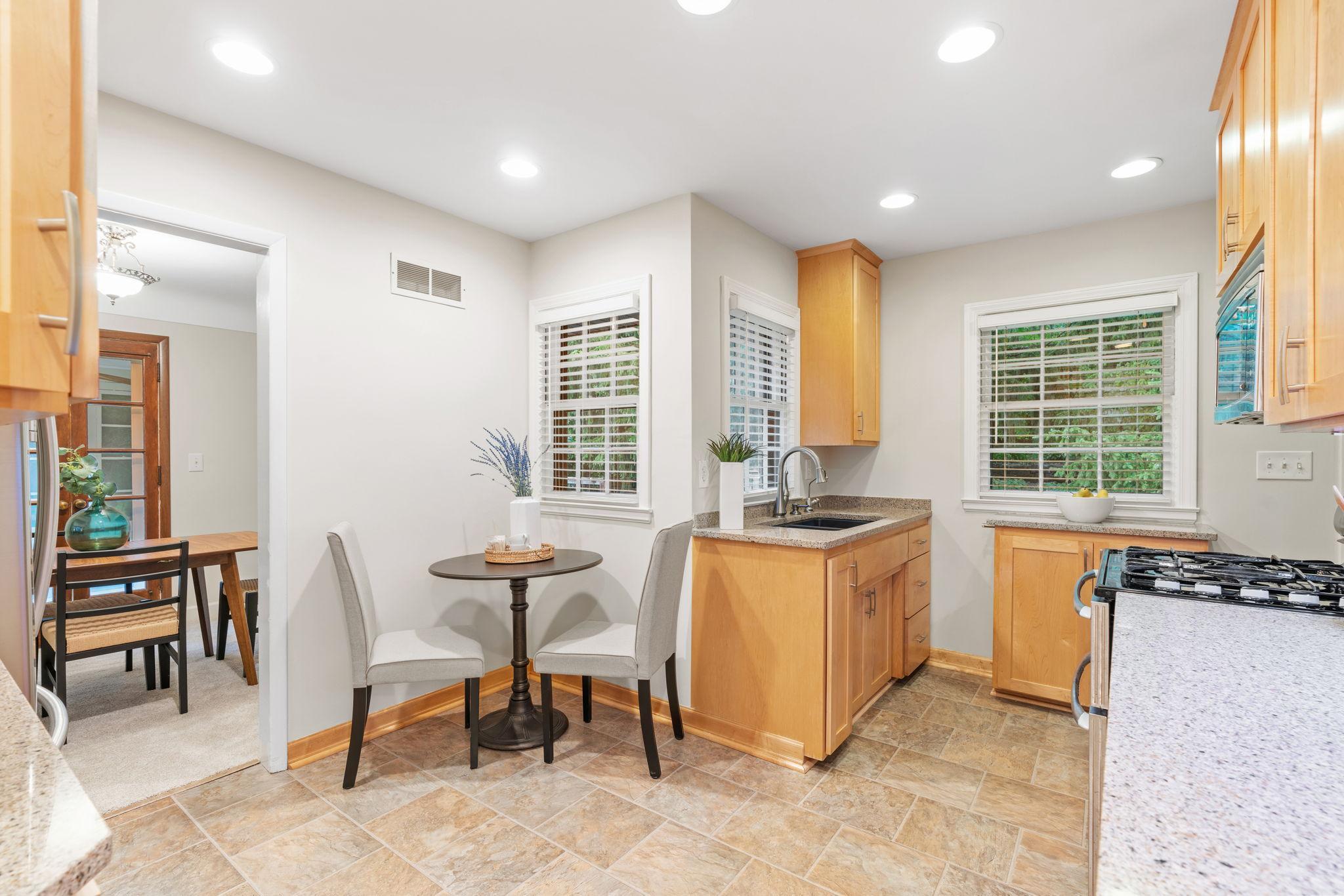 2709 Ewing Avenue Property Photo 13