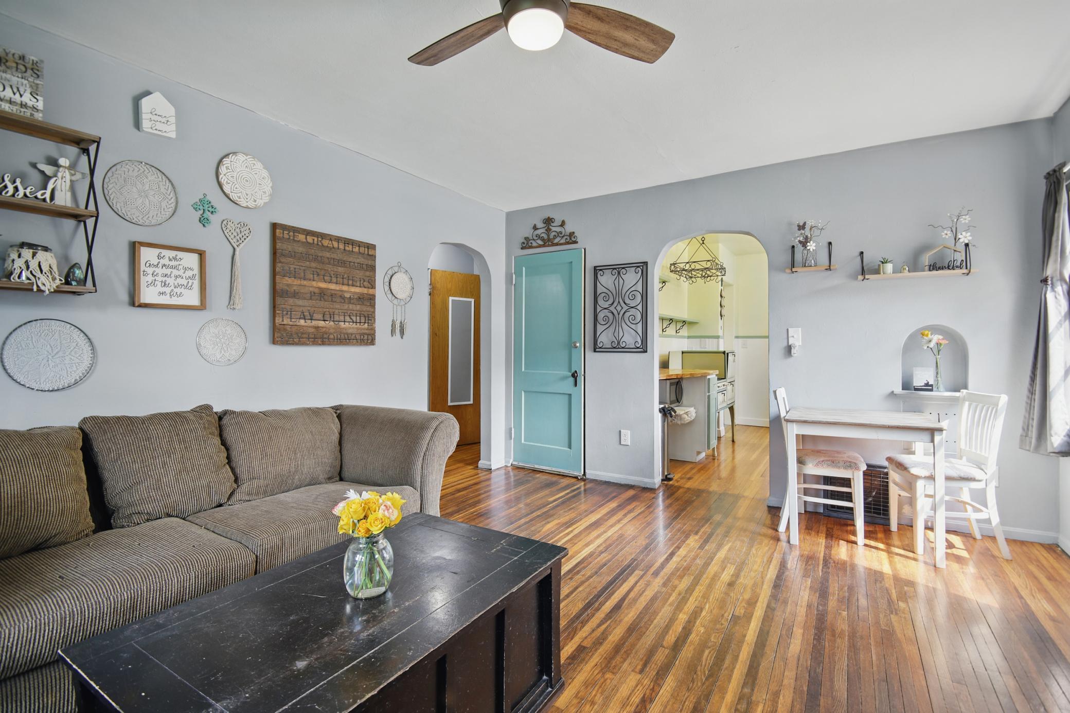 418 Lincoln Avenue Property Photo 6