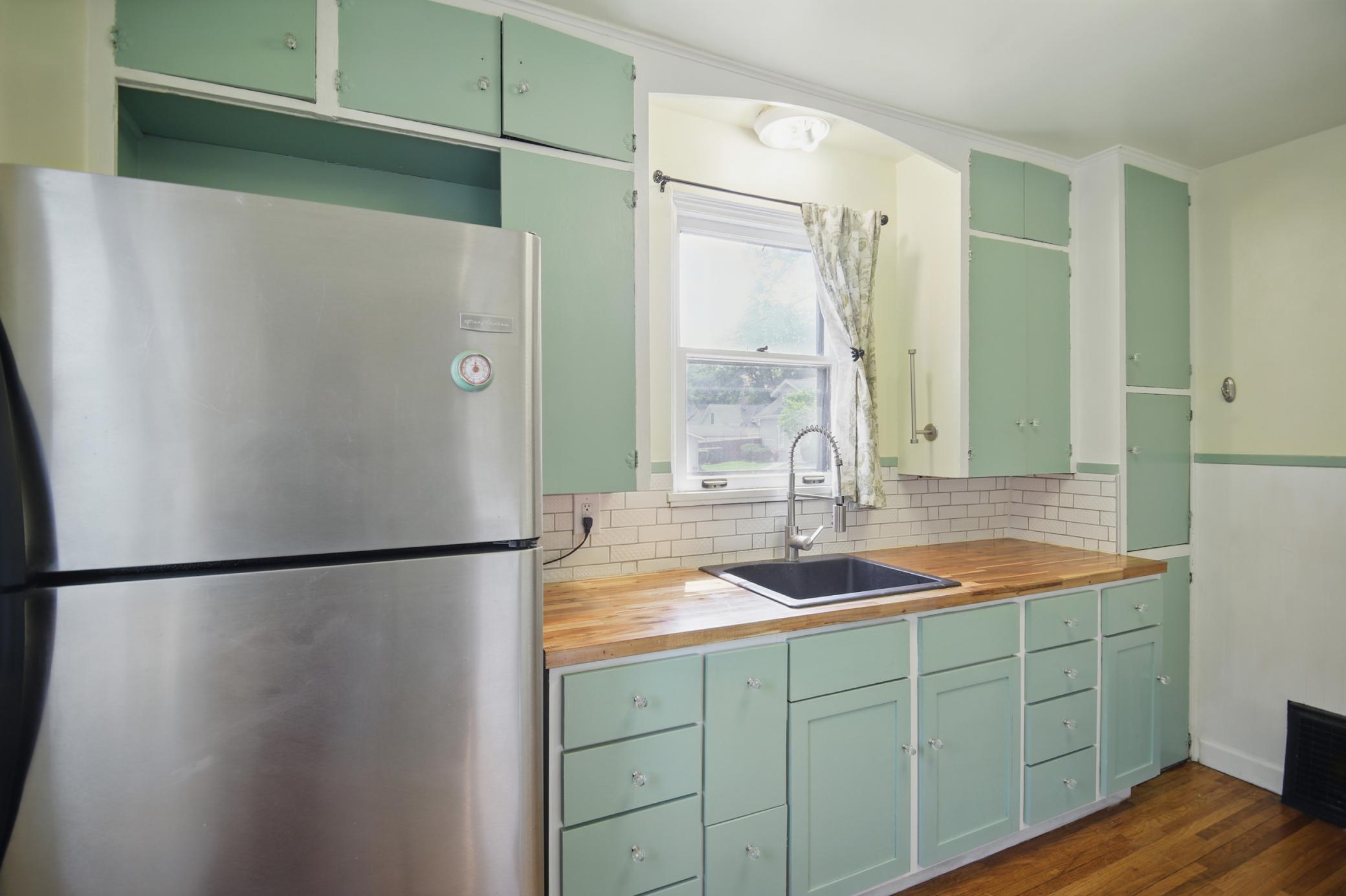 418 Lincoln Avenue Property Photo 10