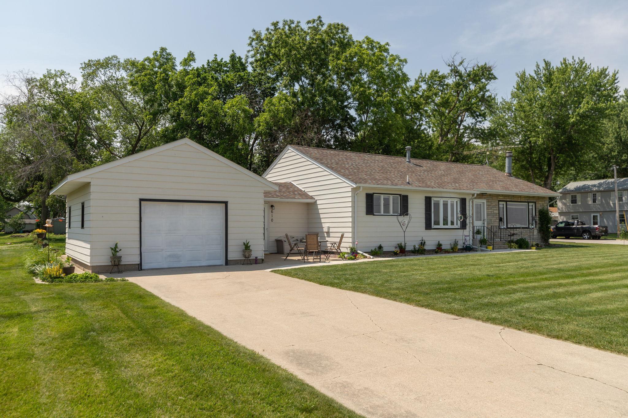 610 4th Street