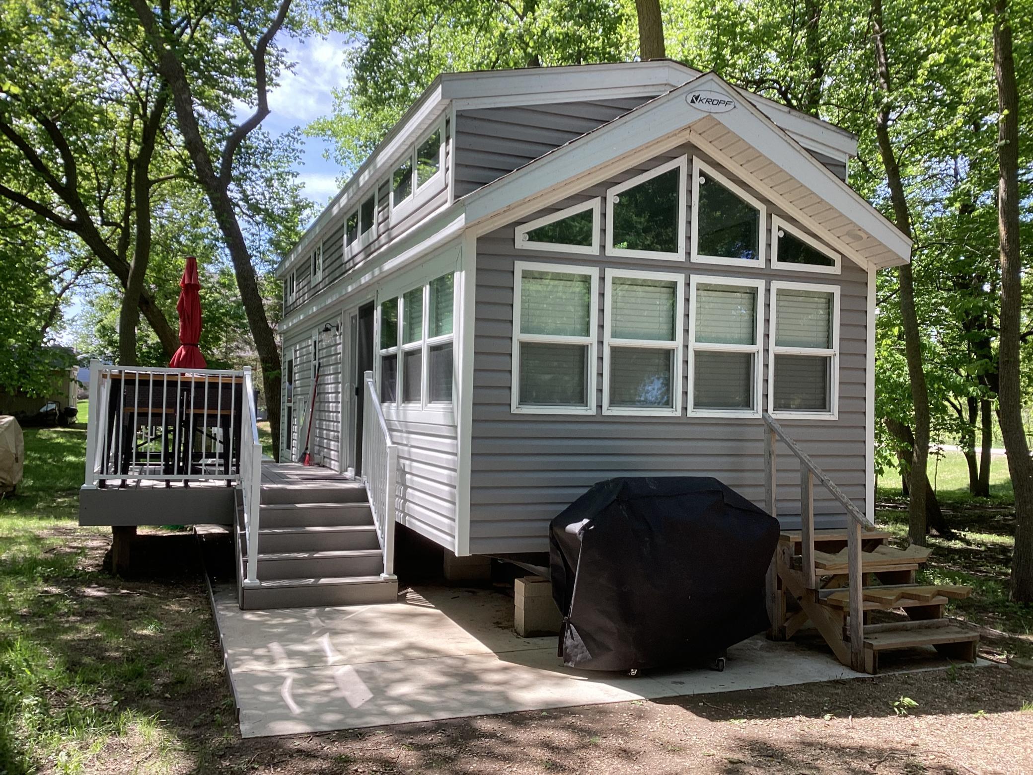 14275 Schuelke Beach Road Property Photo 1