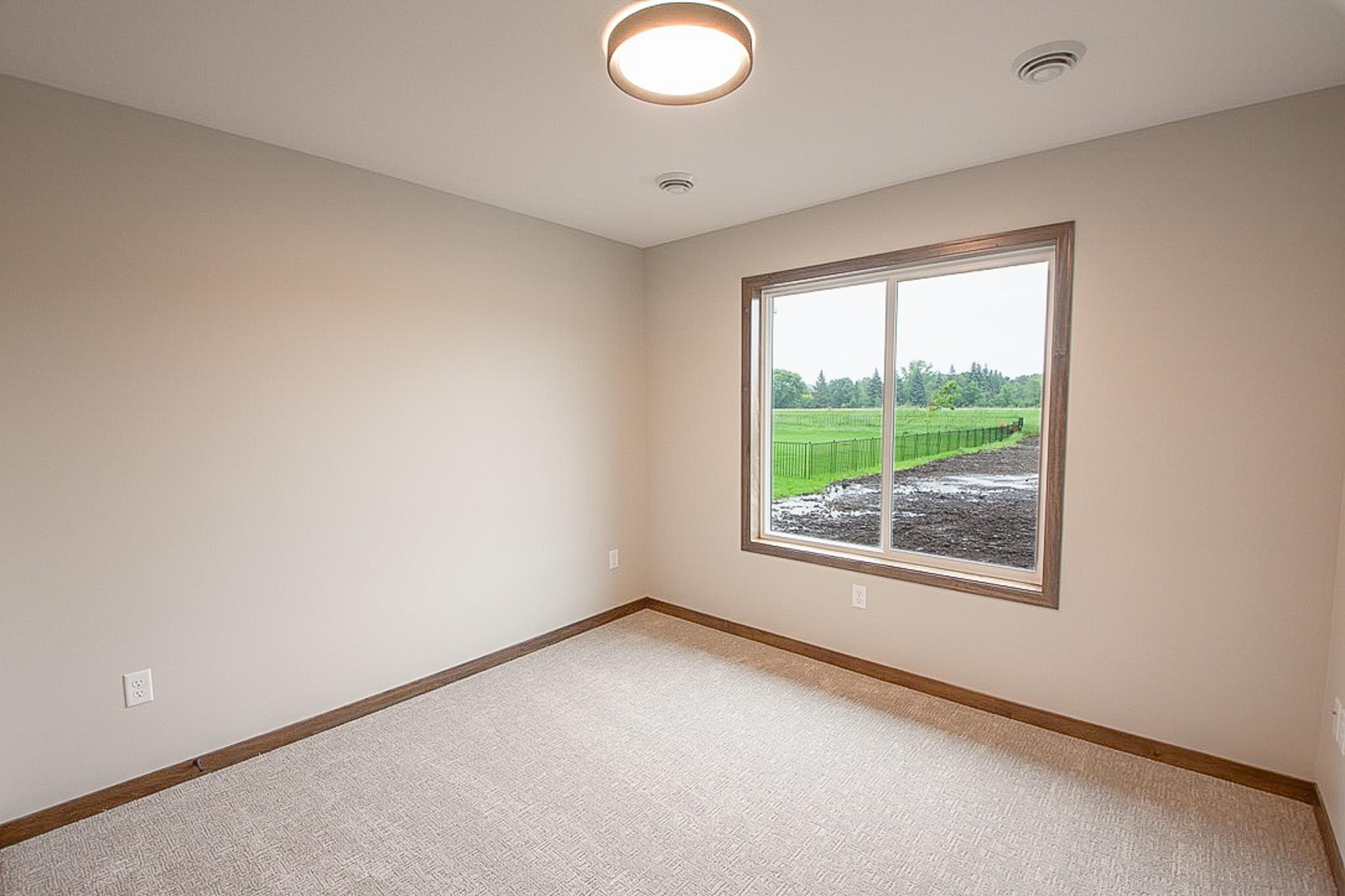 76 Meadow Lane Property Photo 15