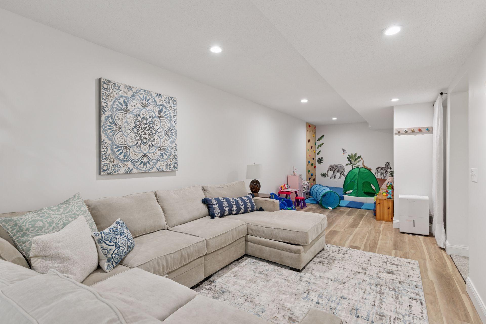 17233 Harrington Way Property Photo 32