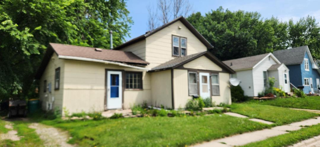 730 W Front Street Property Photo 1