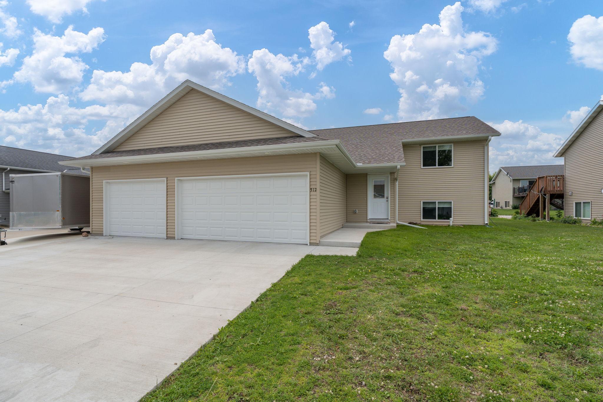 512 Allyn Circle Property Photo 1