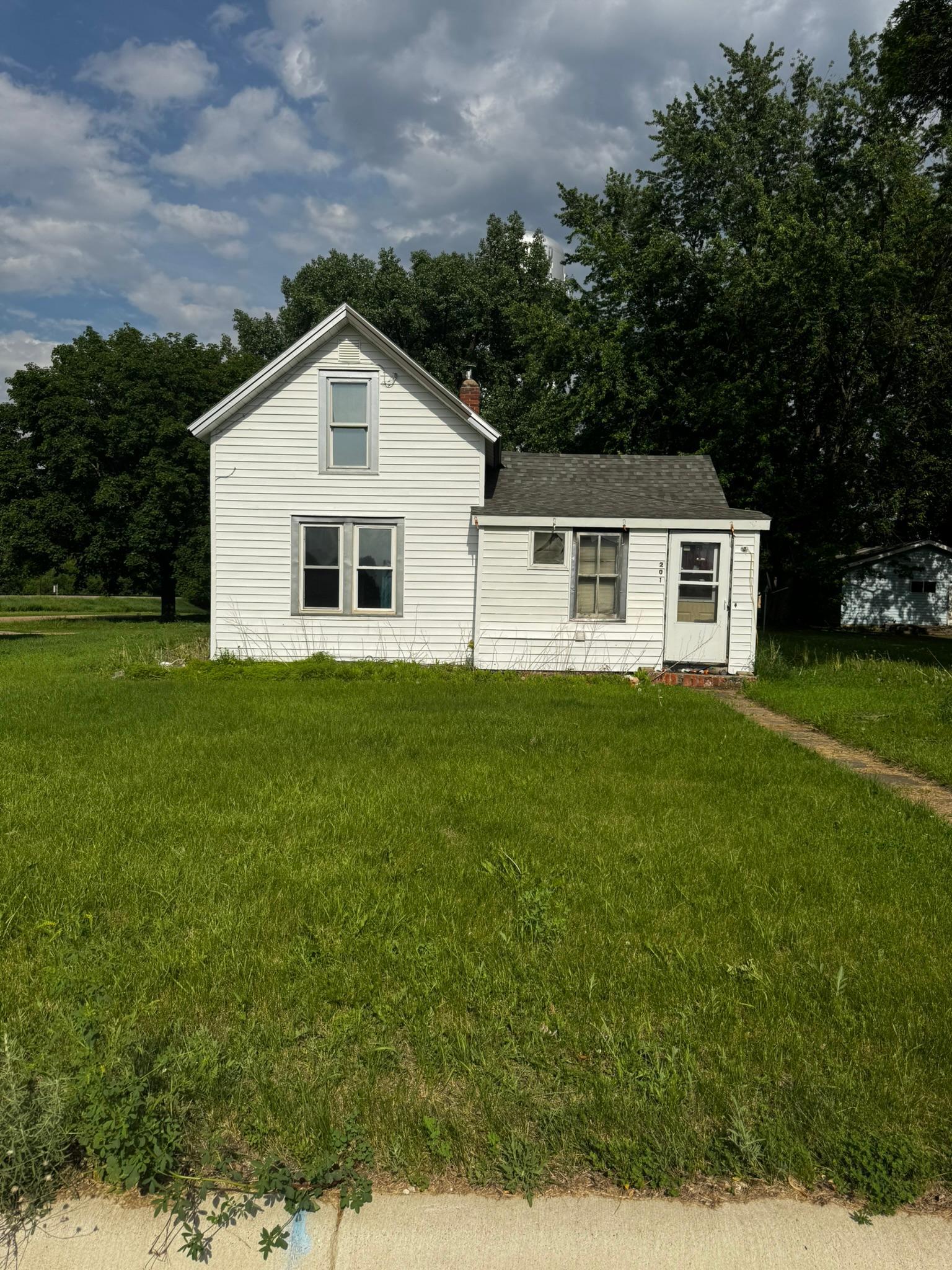 201 Harrison Avenue Property Photo 1
