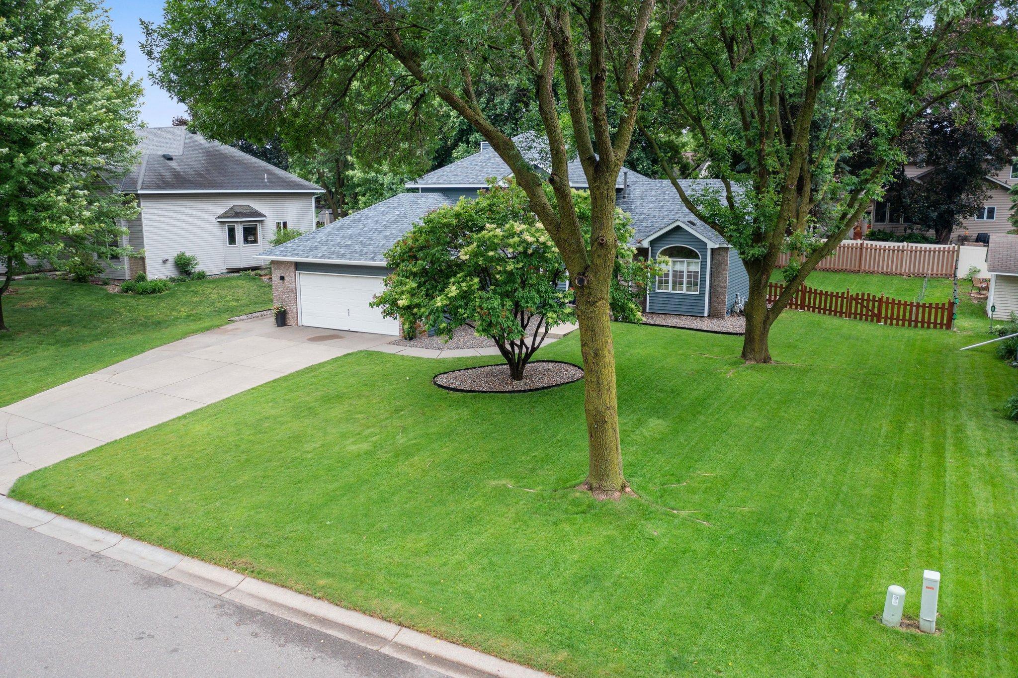 3936 Cheshunt Drive Property Photo 5