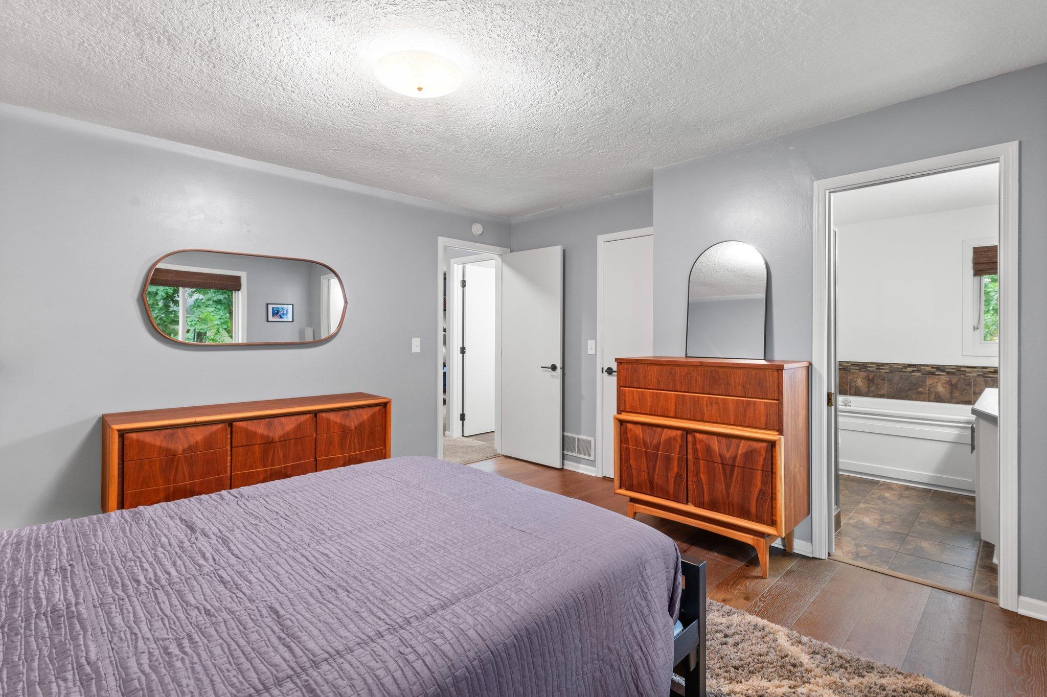3936 Cheshunt Drive Property Photo 40