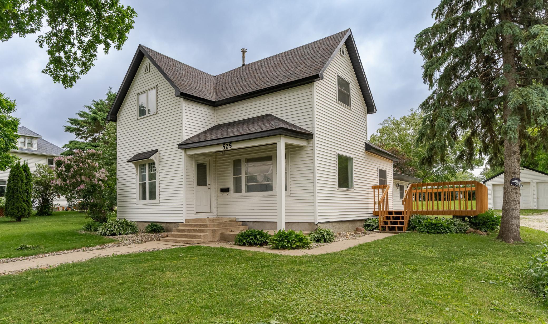525 Warren Avenue Property Photo 1