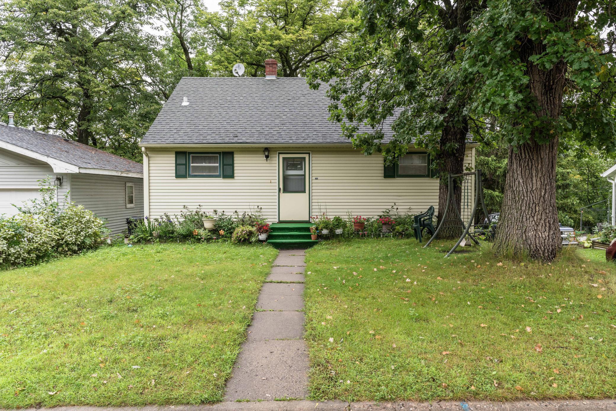 505 1st Avenue Property Photo 1