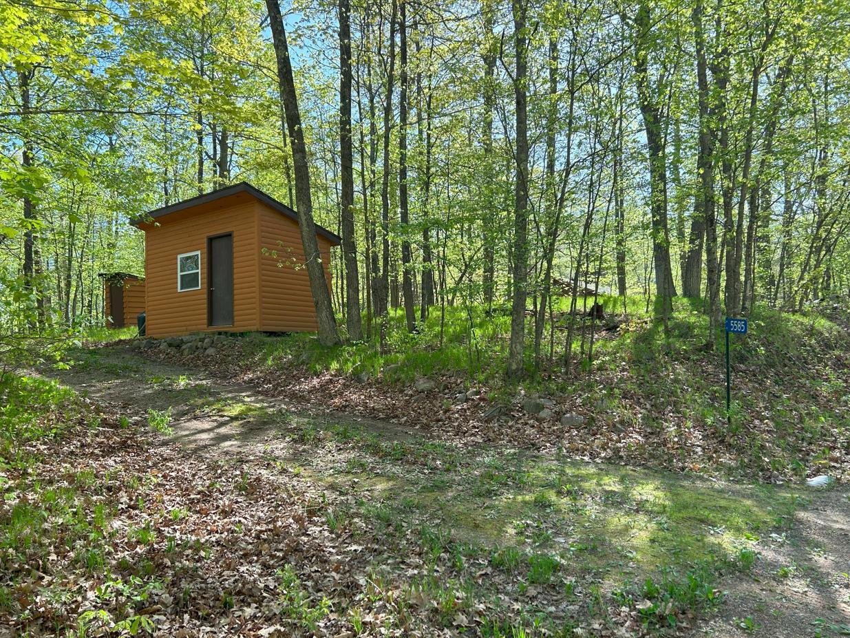 5585 Woods Bay Drive Ne Property Photo 32