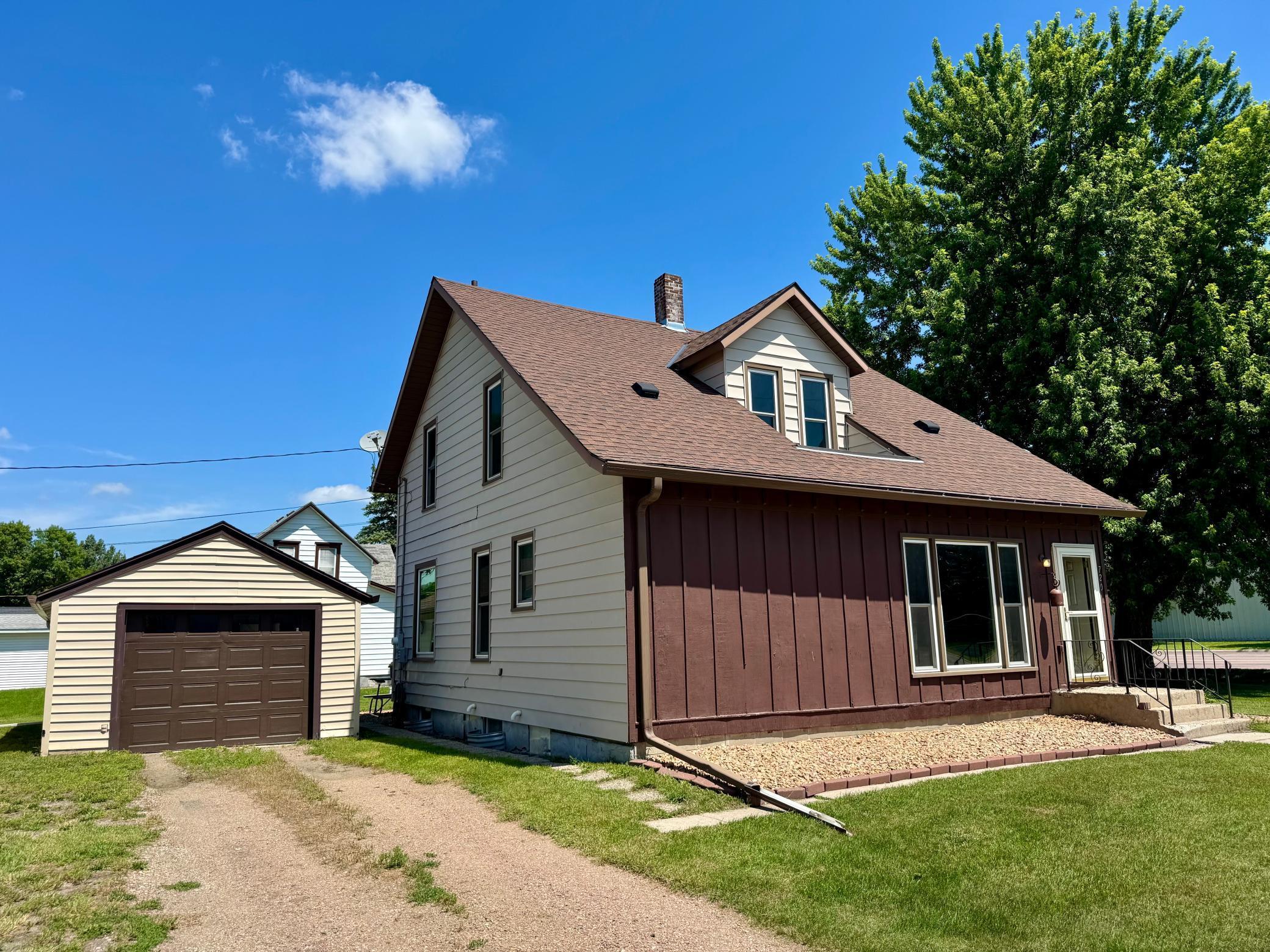 720 Fir Avenue Property Photo 1