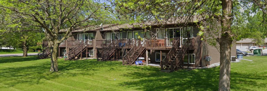 58 - 82 Meadowbrook Court Property Photo
