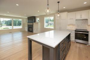 1945 Spruce Meadows Drive Se Property Photo 3