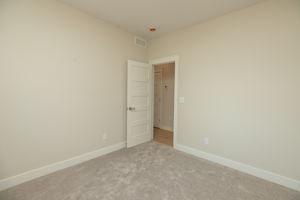 1945 Spruce Meadows Drive Se Property Photo 19