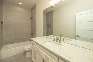 1945 Spruce Meadows Drive Se Property Photo 20