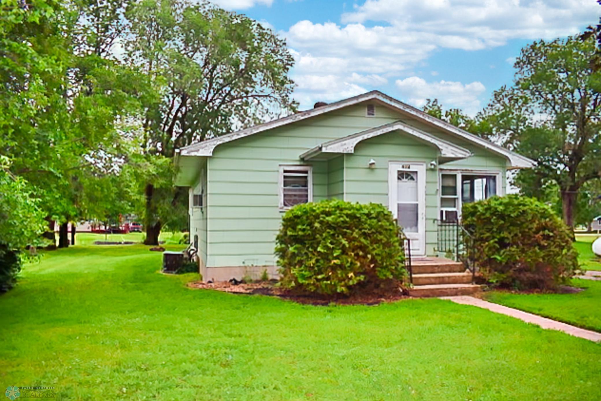 205 3rd Street Property Photo 1