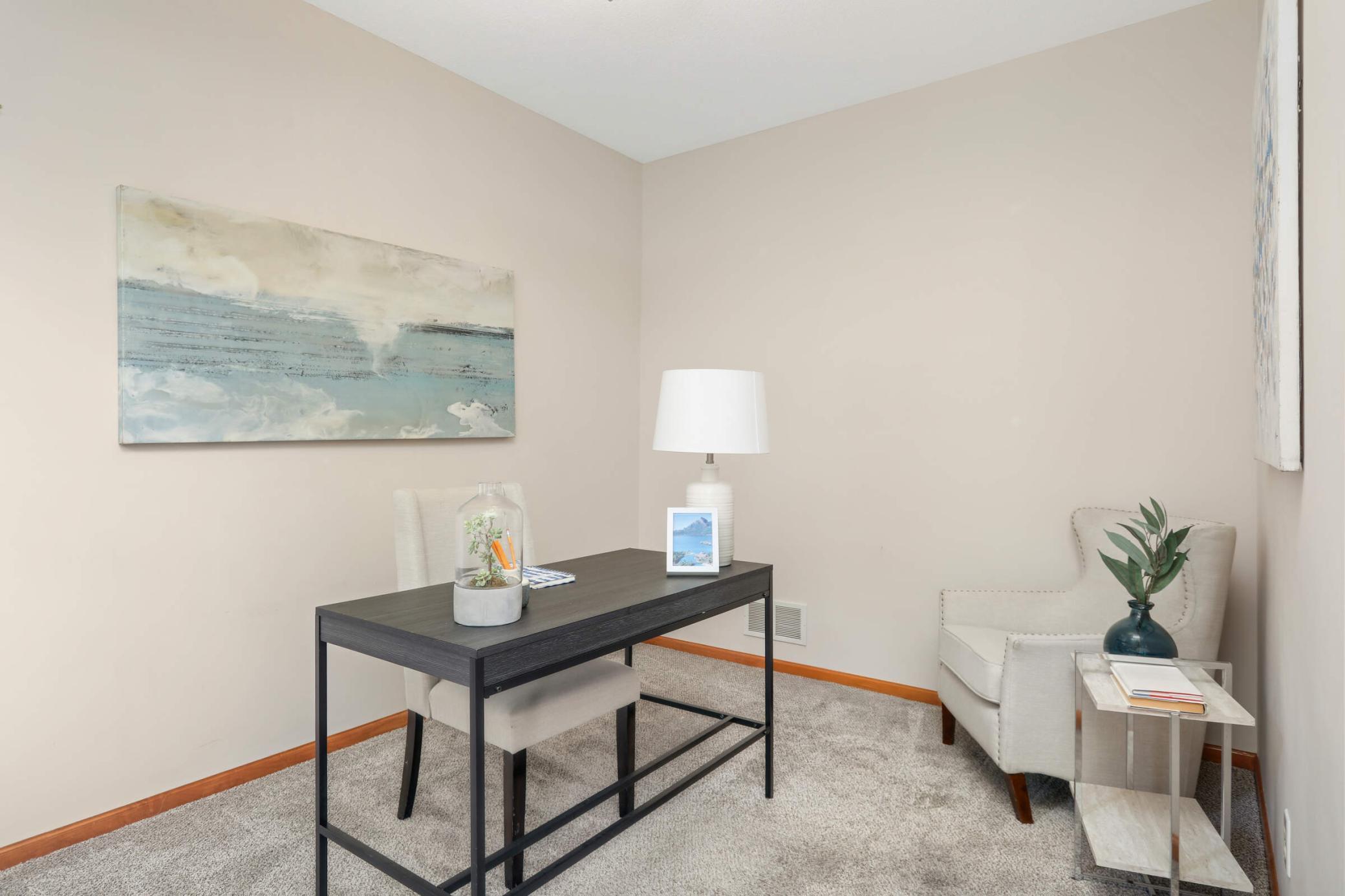 10447 Glen Eagle Circle Property Photo 8