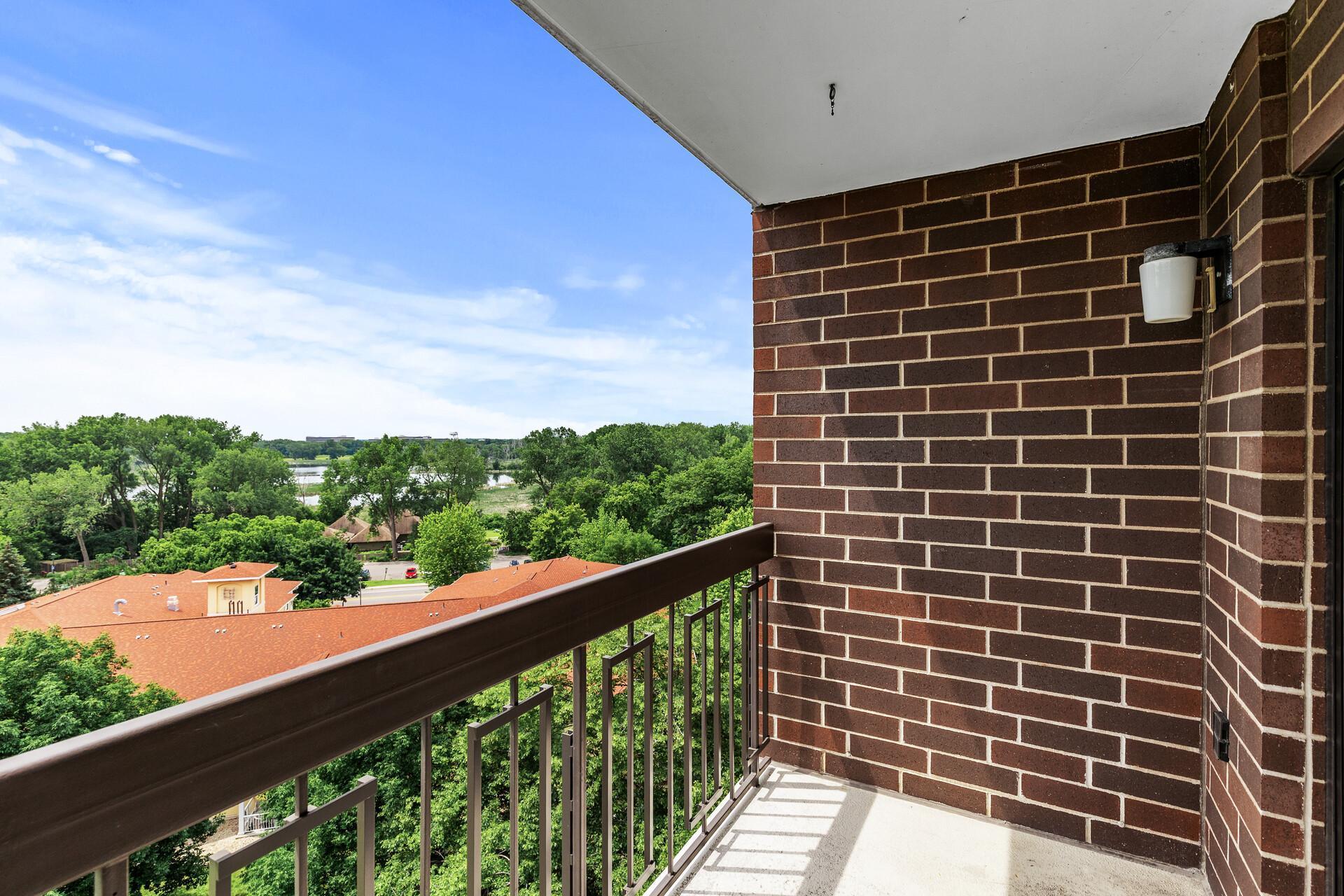 6615 Lake Shore Drive 900 Property Photo 7