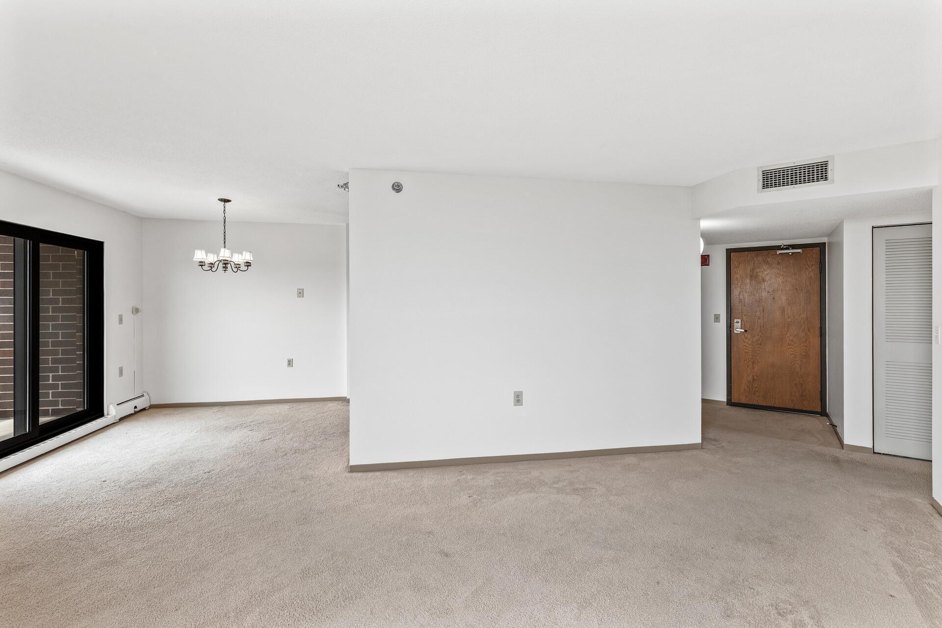 6615 Lake Shore Drive 900 Property Photo 11