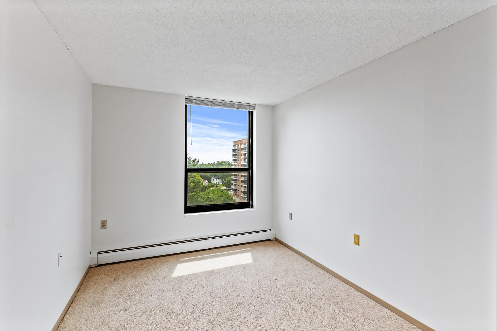 6615 Lake Shore Drive 900 Property Photo 15