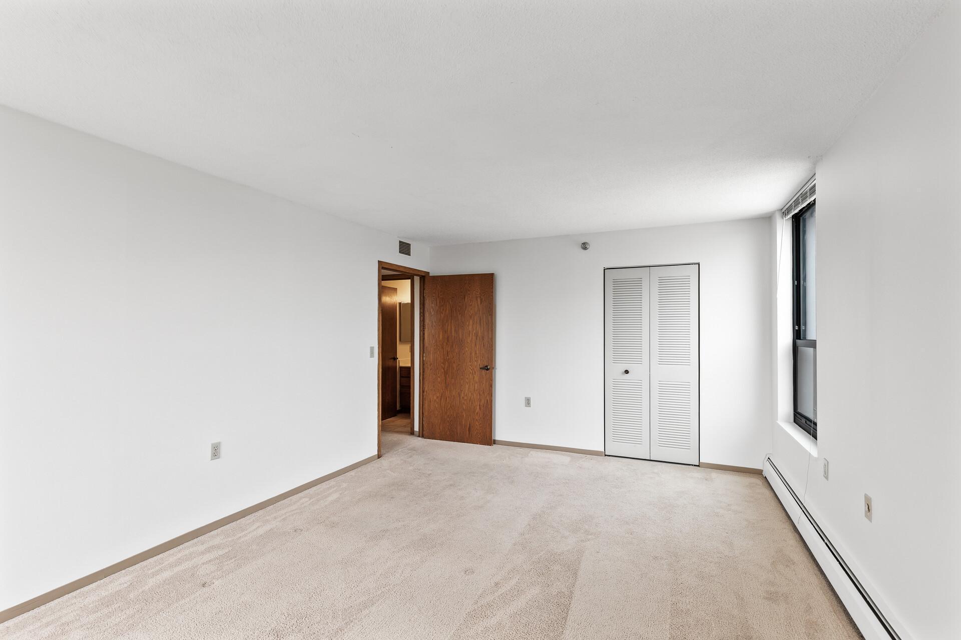 6615 Lake Shore Drive 900 Property Photo 18