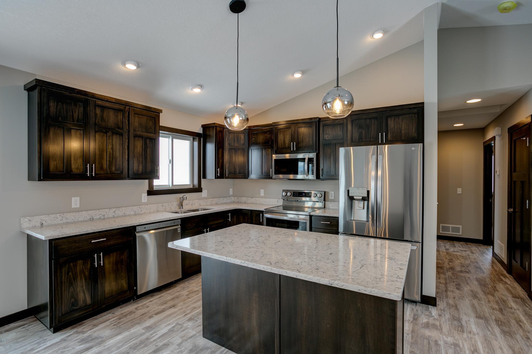 492 Coyote Way Property Photo 1