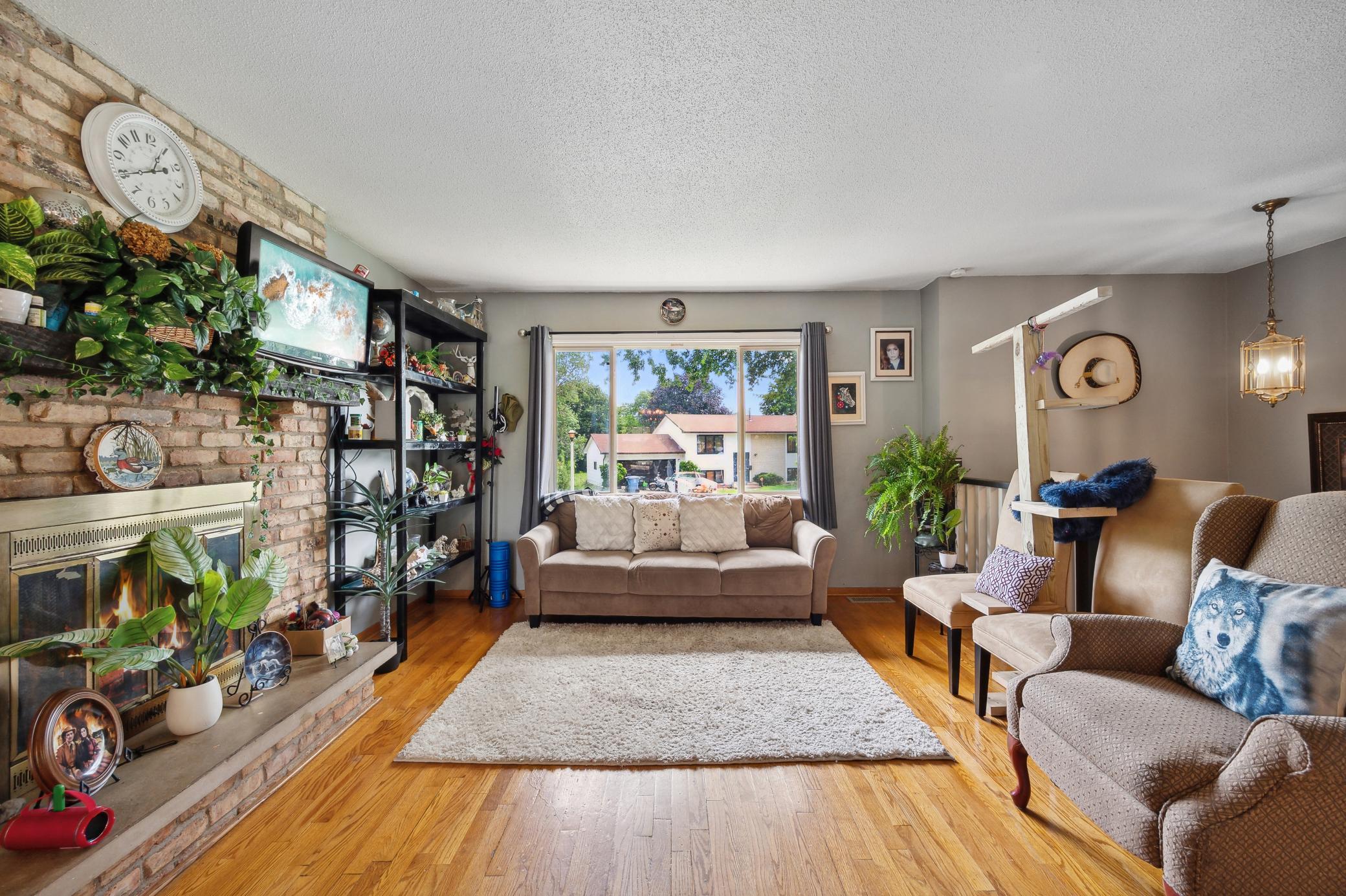 1613 Lyn Curve Avenue Property Photo 1